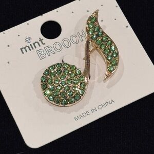 NWT Crystal Eighth Note Musical Brooch Pin Green
